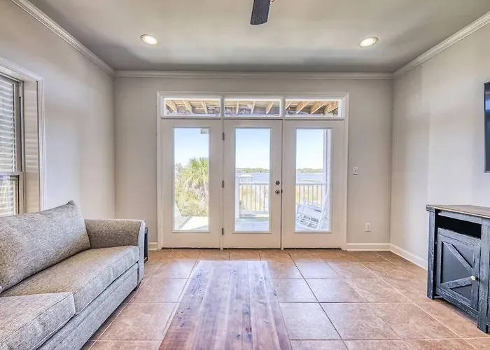 Villa The Salty Fox, Pool, Sleeps 26, Walk To Gulf Shores