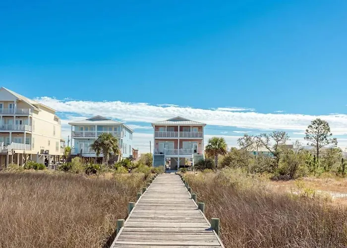 The Salty Fox, Pool, Sleeps 26, Walk To Villa *