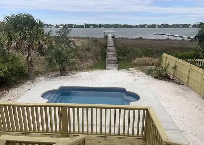 The Salty Fox, Pool, Sleeps 26, Walk To * Gulf Shores